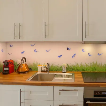 Eperon B 22 By Interhome شقة