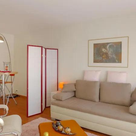 Eperon B 22 By Interhome Apartment